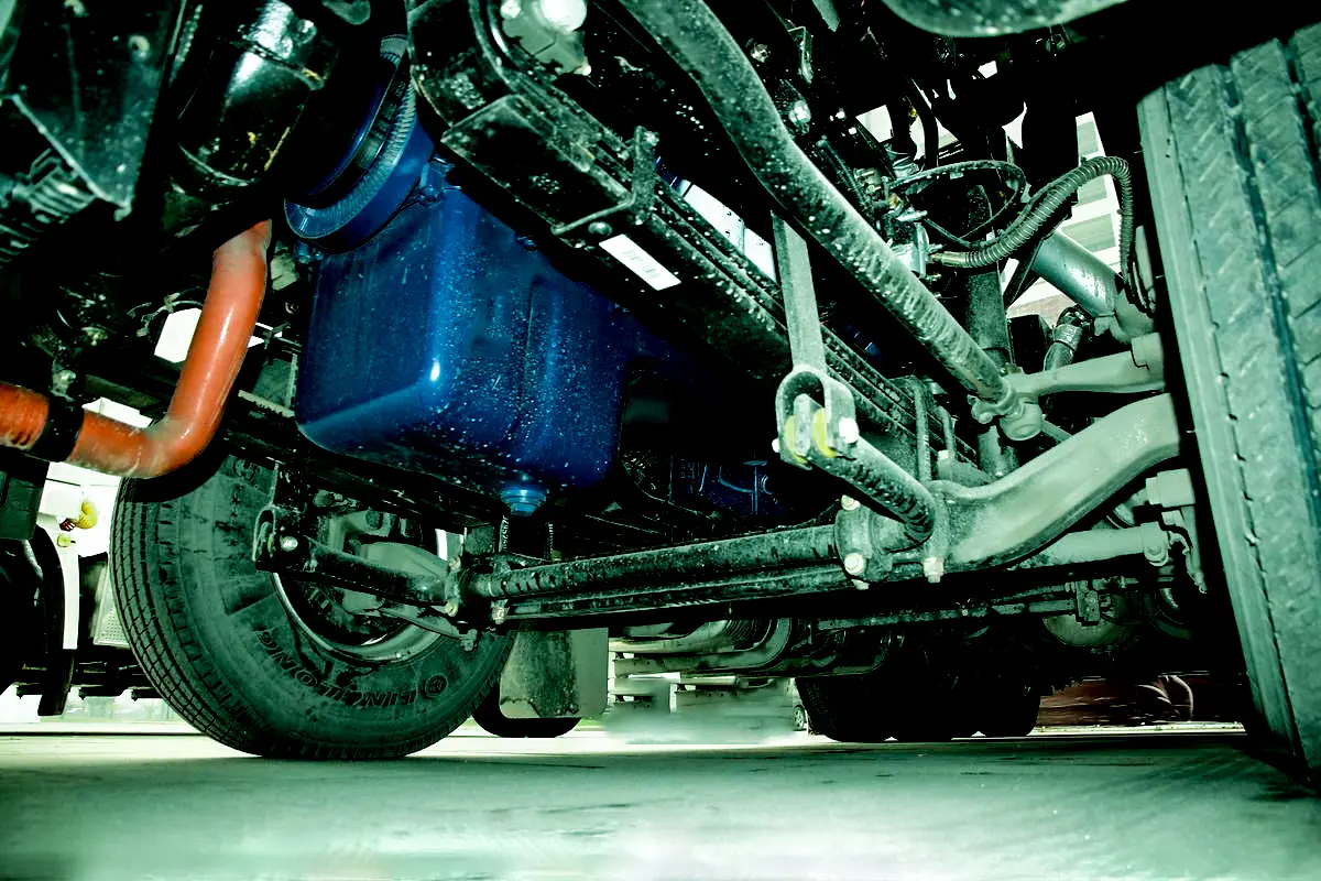replace freightliner drag link