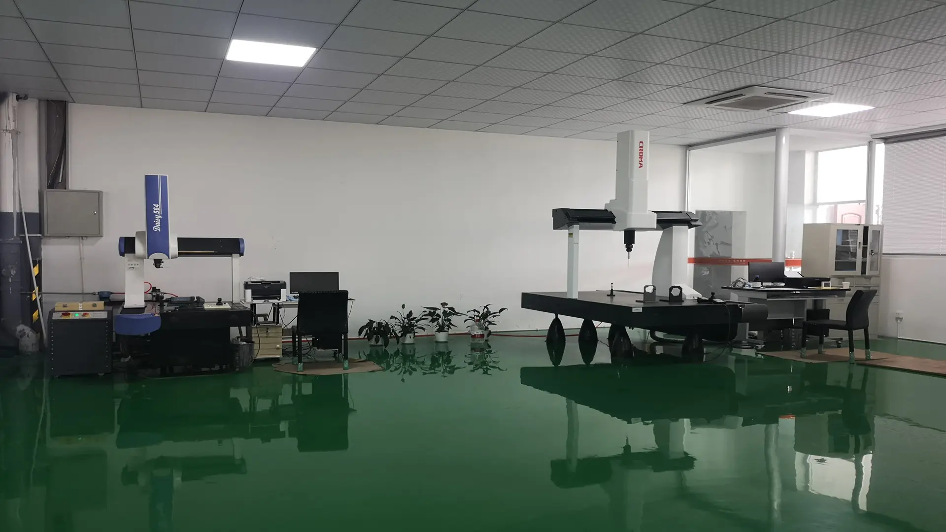 Large 3d coordinate measure machine